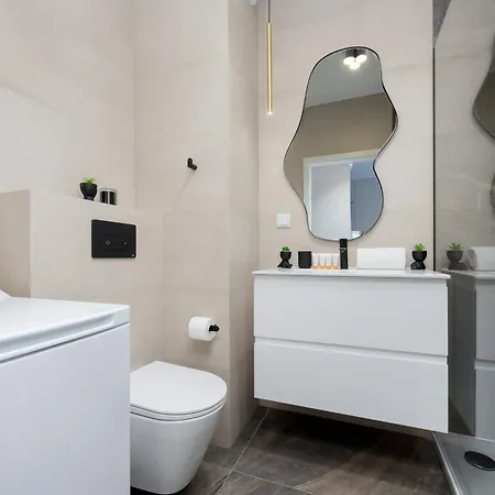 Piekne Studia Dla 3 Osob & Parking By Renters Апартаменты
