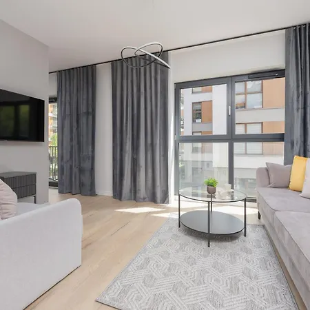Piekne Studia Dla 3 Osob & Parking By Renters Апартаменты *