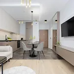 Piekne Studia Dla 3 Osob & Parking By Renters Апартаменты