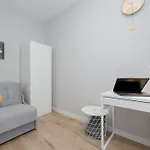 Апартаменты Piekne Studia Dla 3 Osob & Parking By Renters *