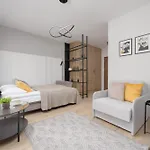 Piekne Studia Dla 3 Osob & Parking By Renters Апартаменты Варшава
