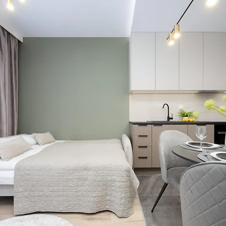Piekne Studia Dla 3 Osob & Parking By Renters * Warsaw