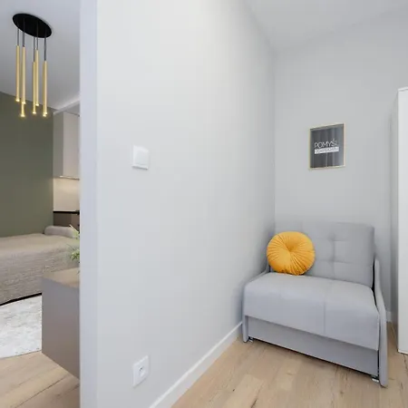 Piekne Studia Dla 3 Osob & Parking By Renters Appartamento *