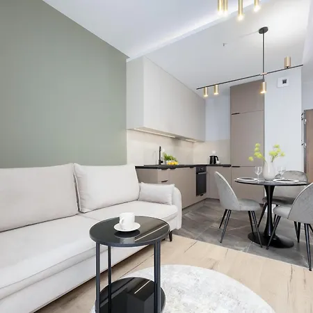 Piekne Studia Dla 3 Osob & Parking By Renters