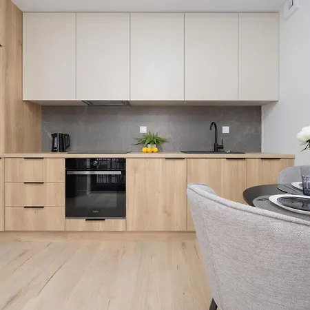 Apartment Piekne Studia Dla 3 Osob & Parking By Renters *
