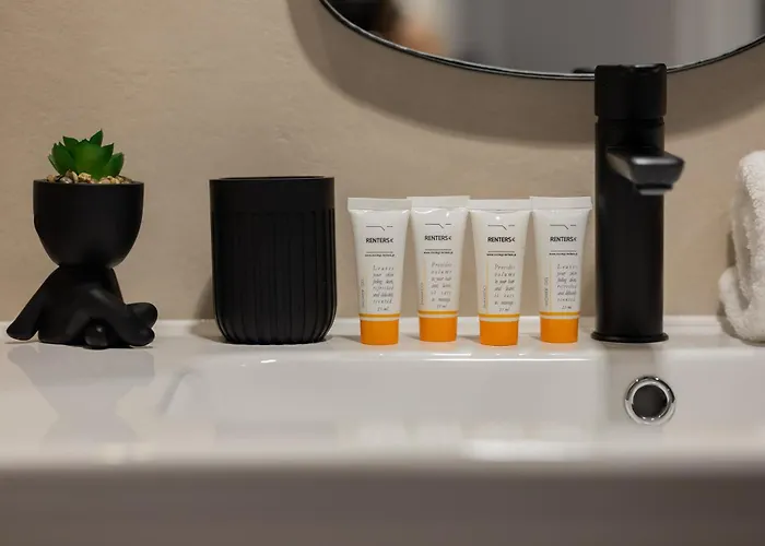 Apartament Piękne Studia Dla 3 Osób&parking By Renters *