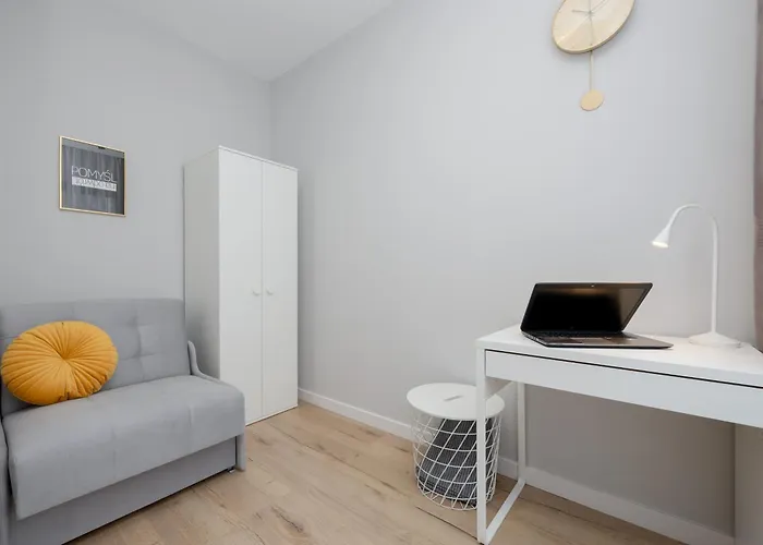Apartament Piękne Studia Dla 3 Osób&parking By Renters *