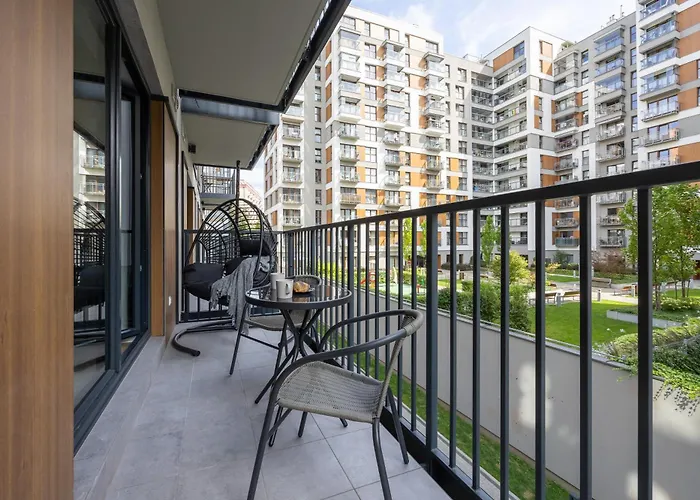 Apartament Piękne Studia Dla 3 Osób&parking By Renters